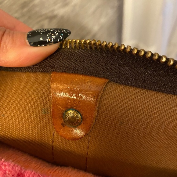 ❗️SOLD❗️Louis Vuitton Keepall 50 - Picture 8 of 12